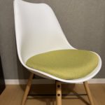 チェア座面張替後の様子｜グリーンカラーへリニューアル